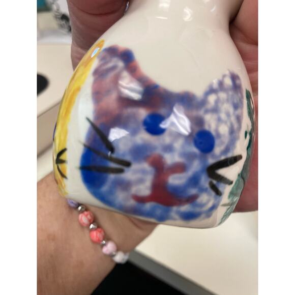 Cat Faces Hand Painted Salt & Pepper Set Mexico 3.5"‎ Tall x 2" w - Picture 13 of 14